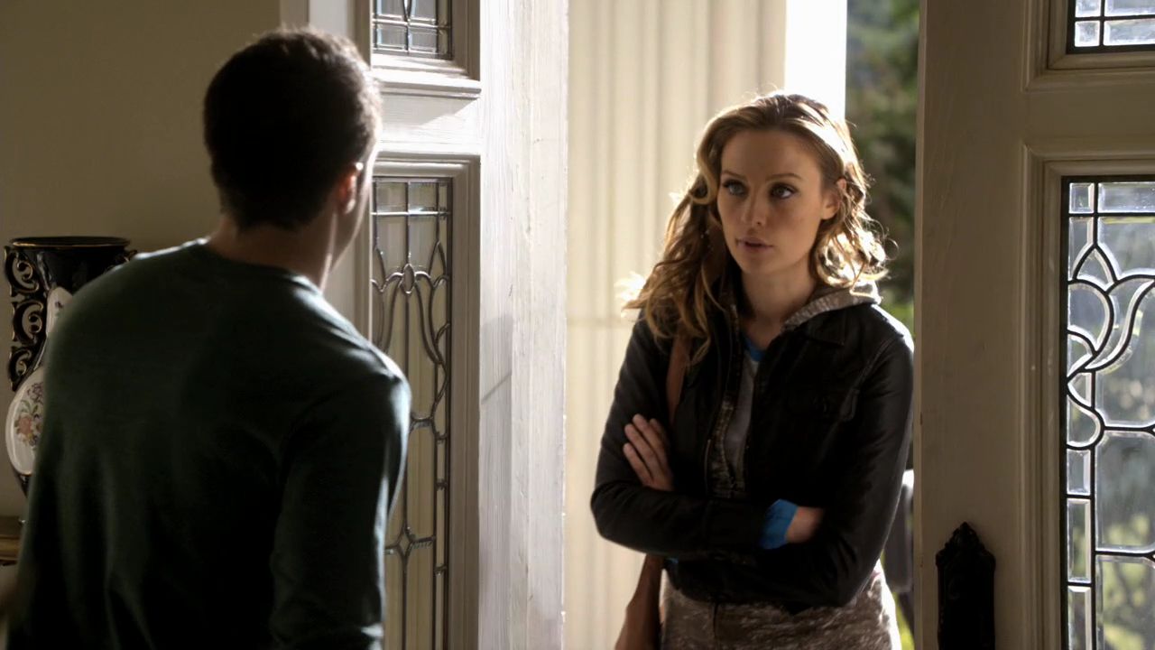 213VampireDiaries0250.jpg