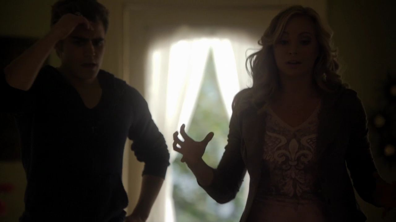 213VampireDiaries0259.jpg