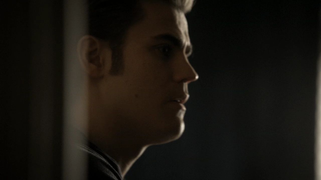 213VampireDiaries0276.jpg