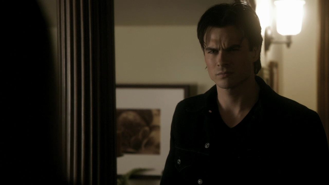 213VampireDiaries0342.jpg