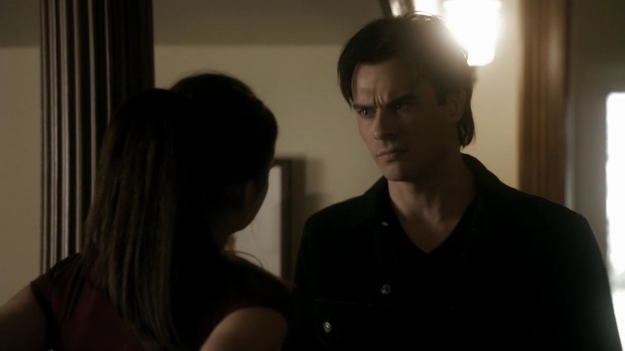 213VampireDiaries0347.jpg