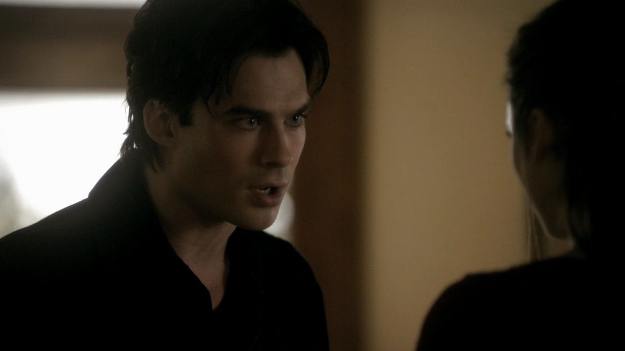 213VampireDiaries0361.jpg