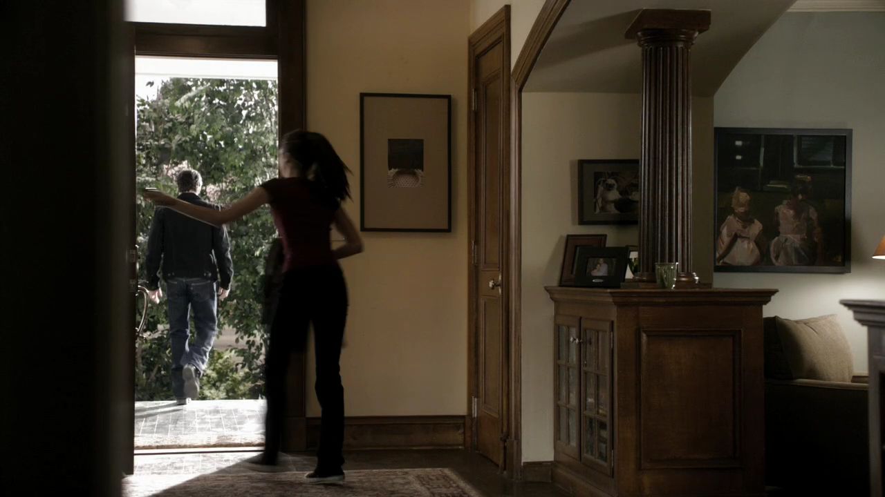 213VampireDiaries0367.jpg