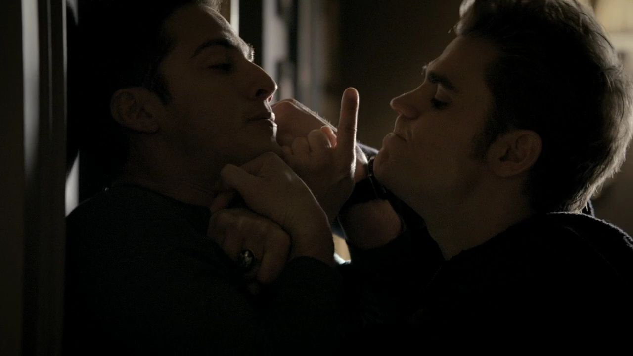 213VampireDiaries0393.jpg