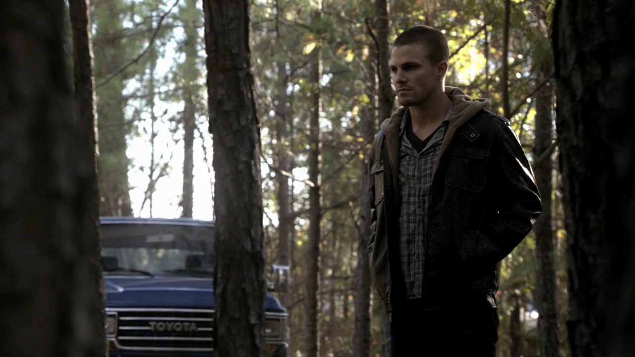 213VampireDiaries0403.jpg