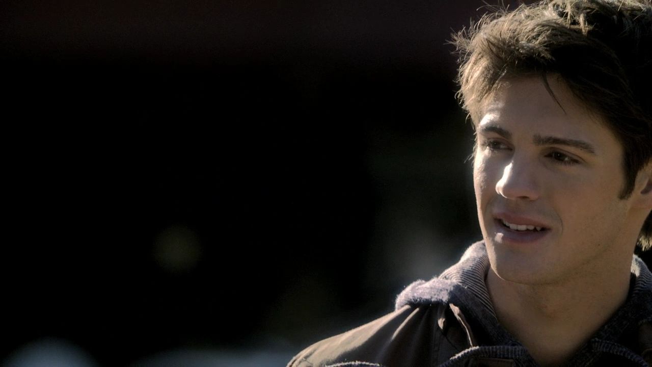 213VampireDiaries0491.jpg