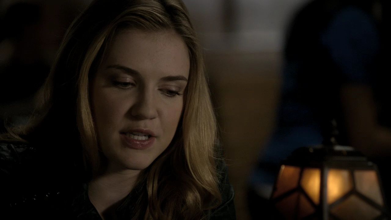 213VampireDiaries0530.jpg