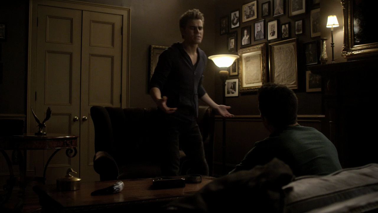213VampireDiaries0764.jpg