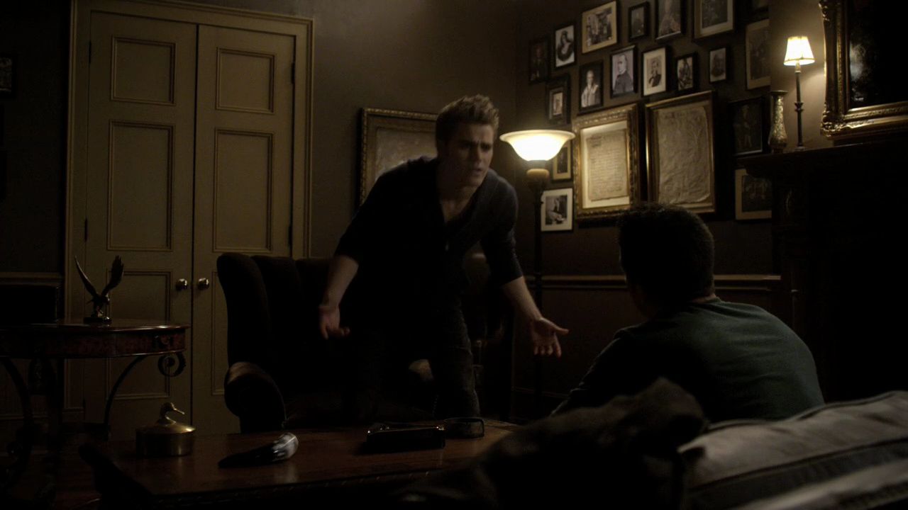 213VampireDiaries0765.jpg