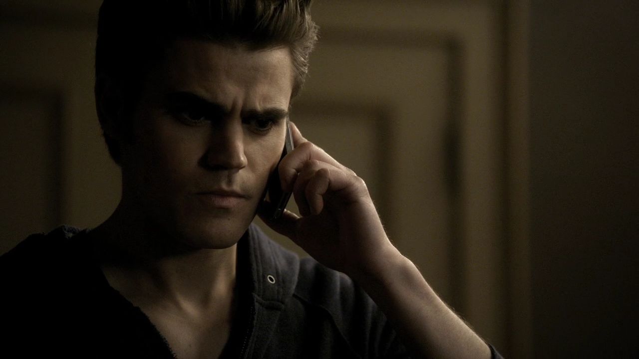 213VampireDiaries0813.jpg