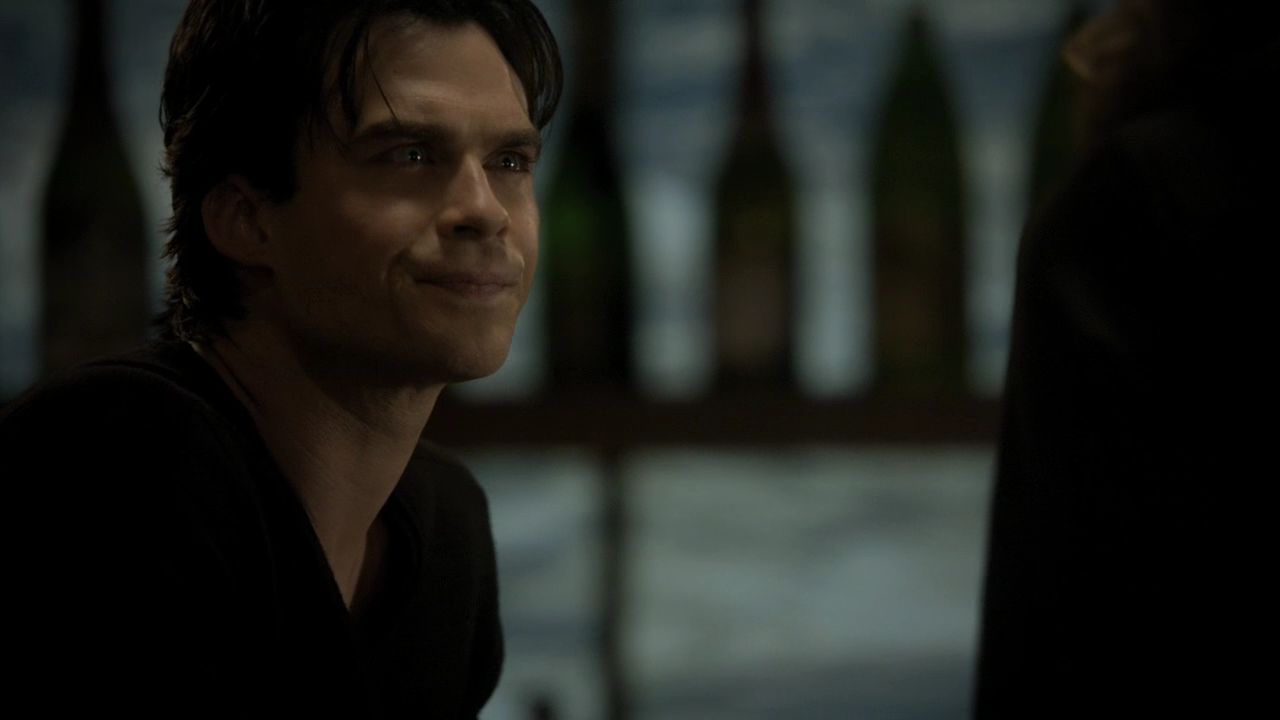 213VampireDiaries0825.jpg