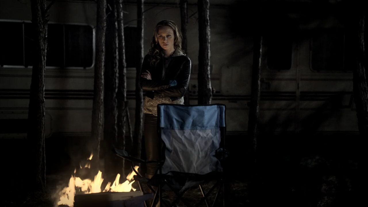 213VampireDiaries0920.jpg