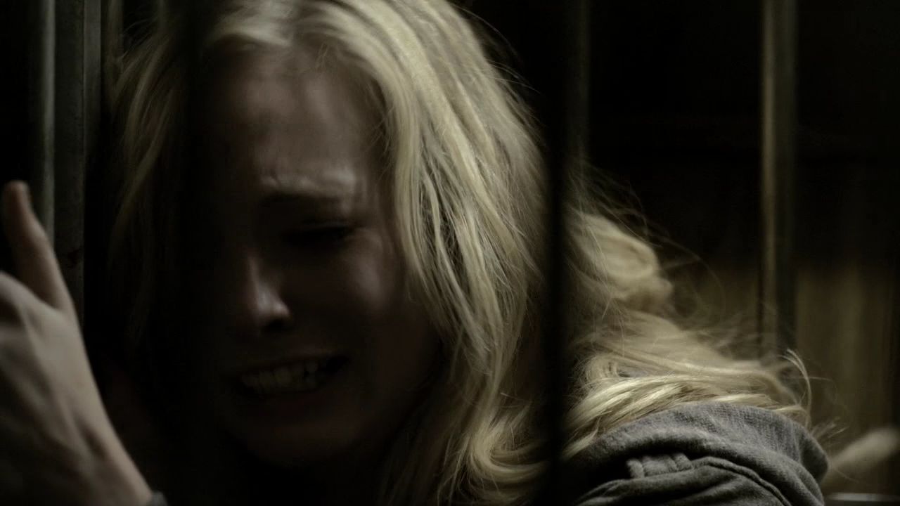 213VampireDiaries0959.jpg