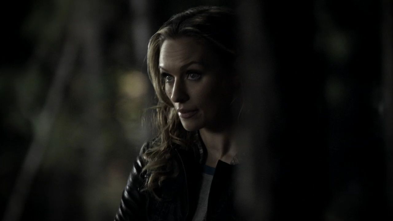 213VampireDiaries0963.jpg