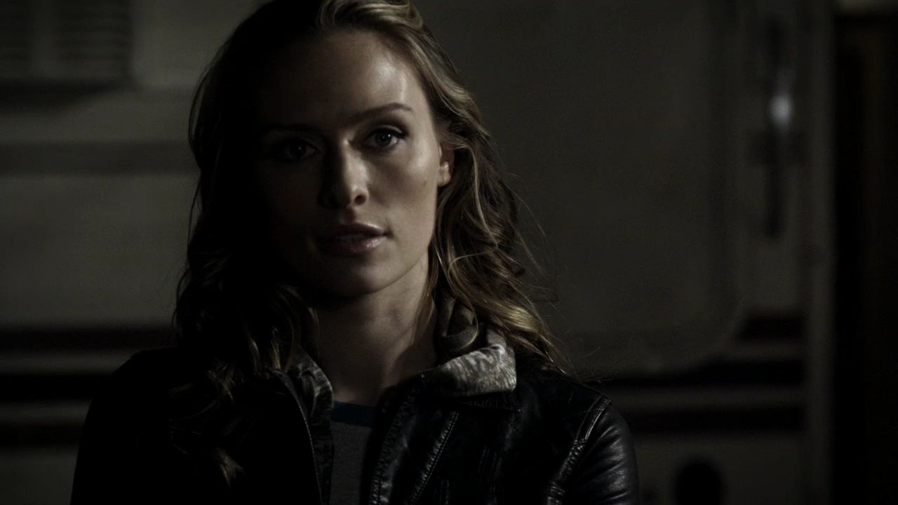 213VampireDiaries1017.jpg
