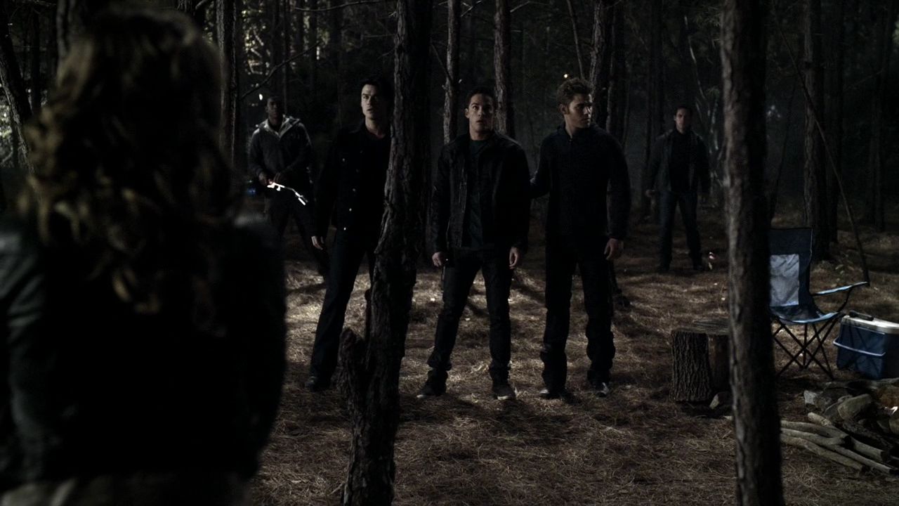 213VampireDiaries1078.jpg