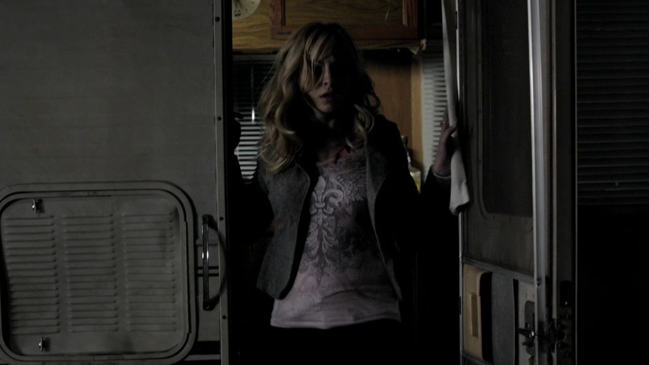 213VampireDiaries1155.jpg