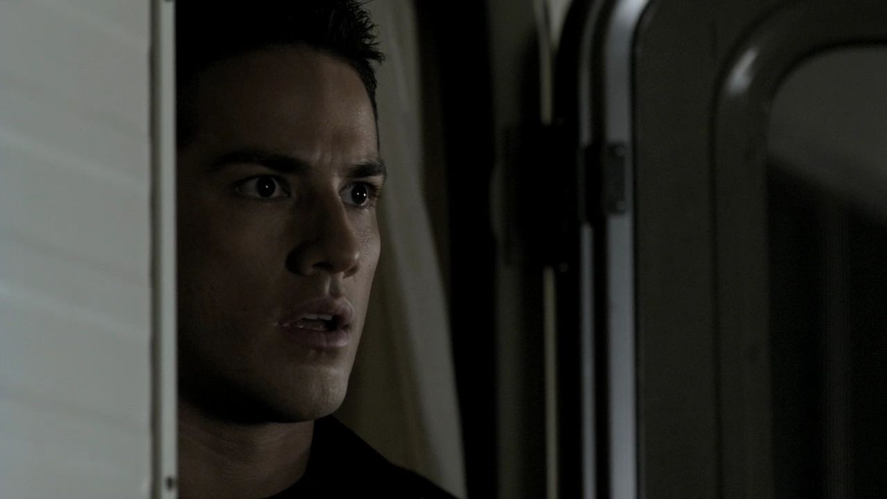 213VampireDiaries1182.jpg