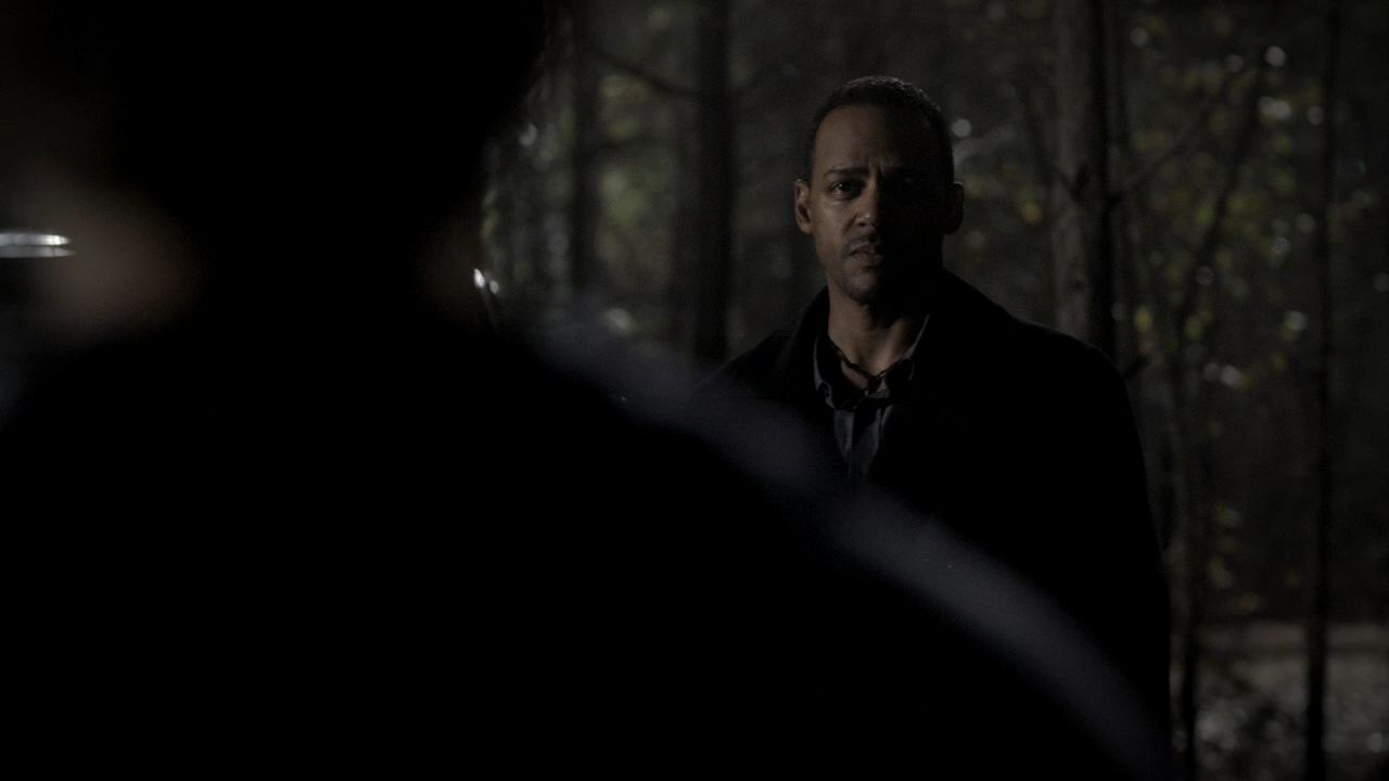213VampireDiaries1204.jpg