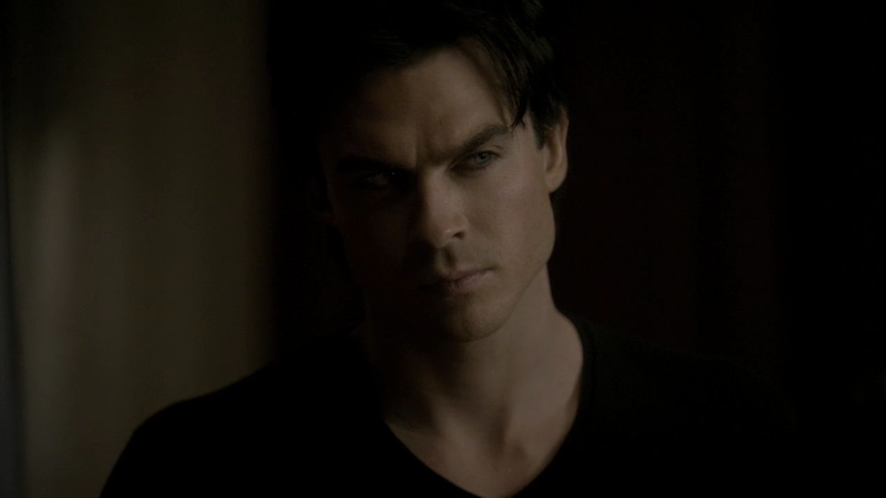 213VampireDiaries1283.jpg