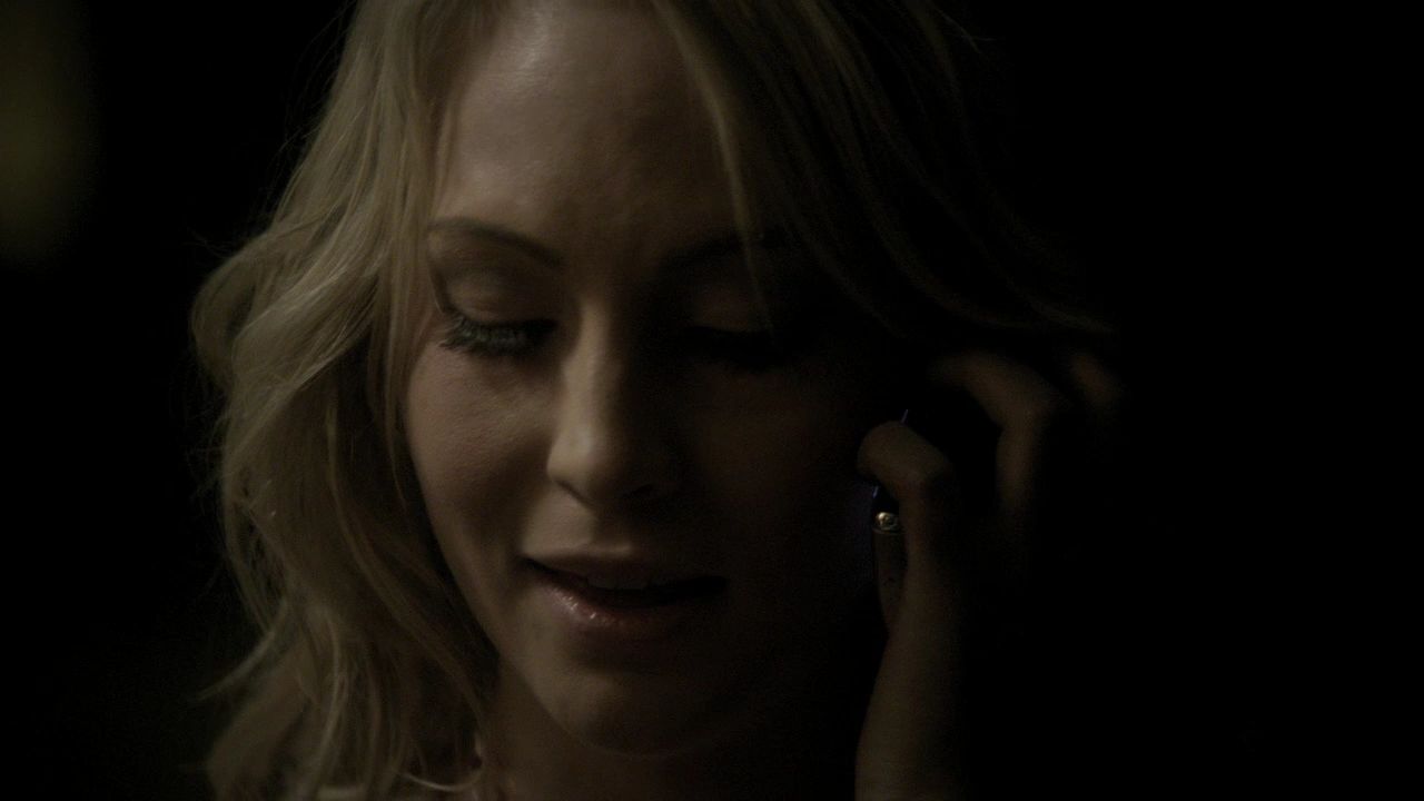 213VampireDiaries1322.jpg