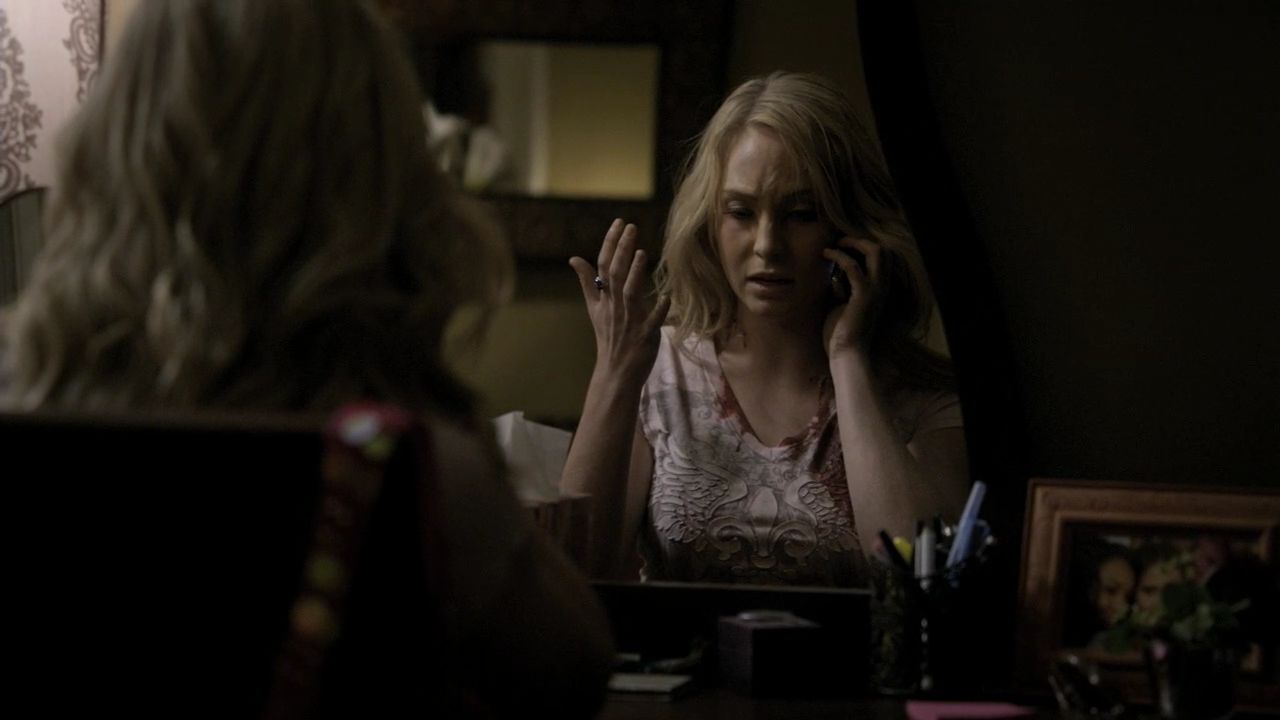 213VampireDiaries1327.jpg