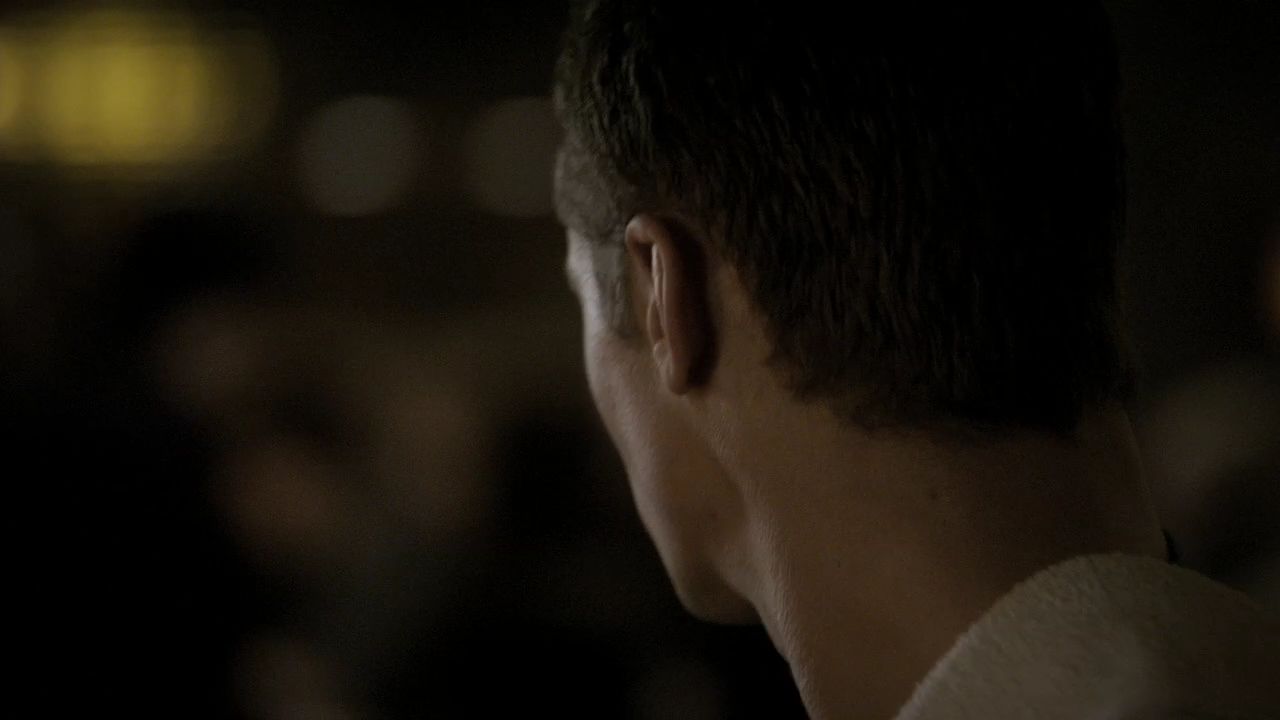 213VampireDiaries1346.jpg