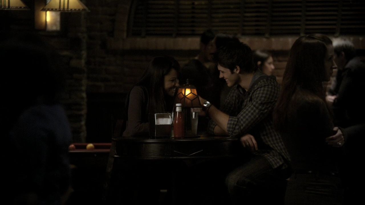 213VampireDiaries1348.jpg