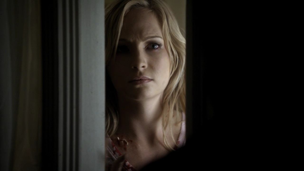 213VampireDiaries1353.jpg