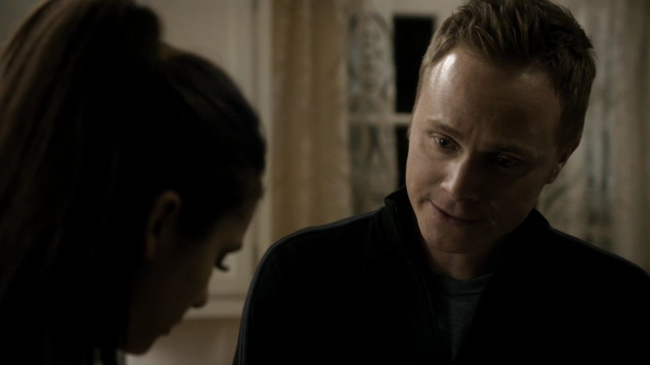 213VampireDiaries1440.jpg