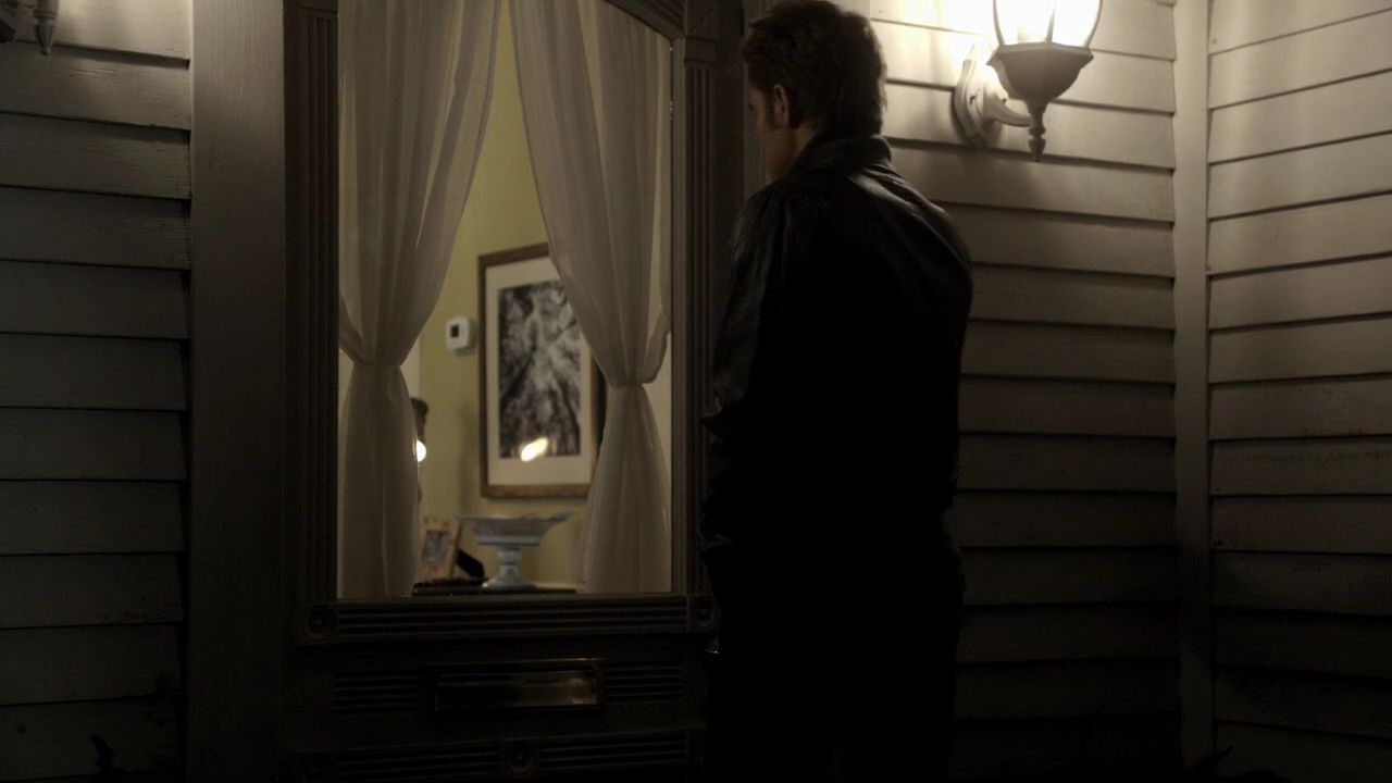 213VampireDiaries1568.jpg