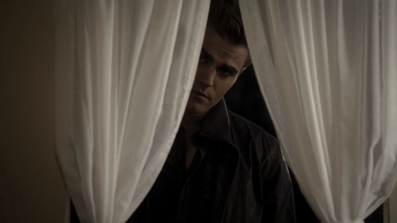 213VampireDiaries1570.jpg