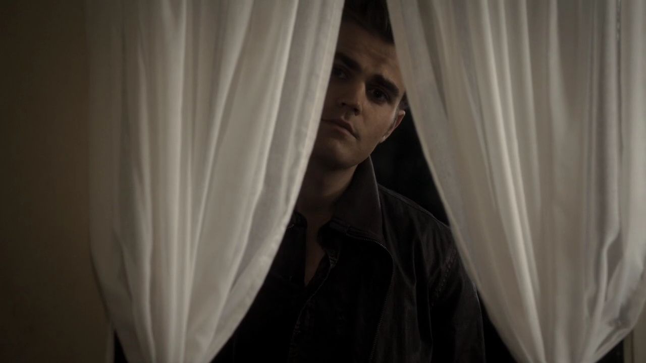 213VampireDiaries1571.jpg