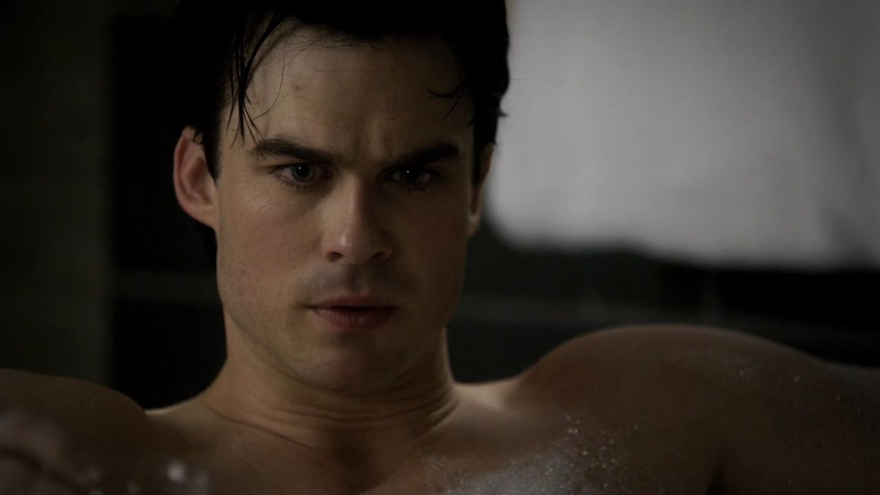 213VampireDiaries1658.jpg