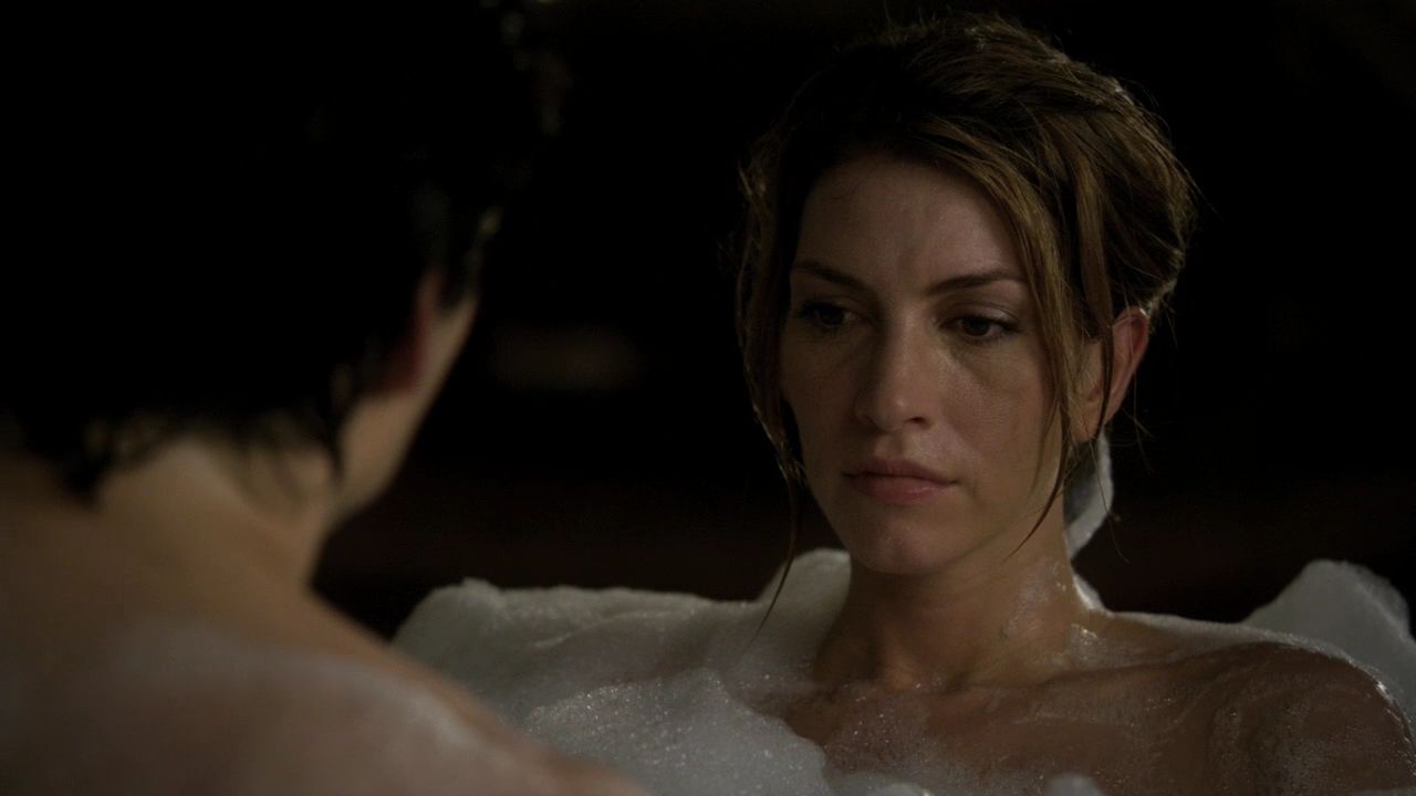 213VampireDiaries1694.jpg