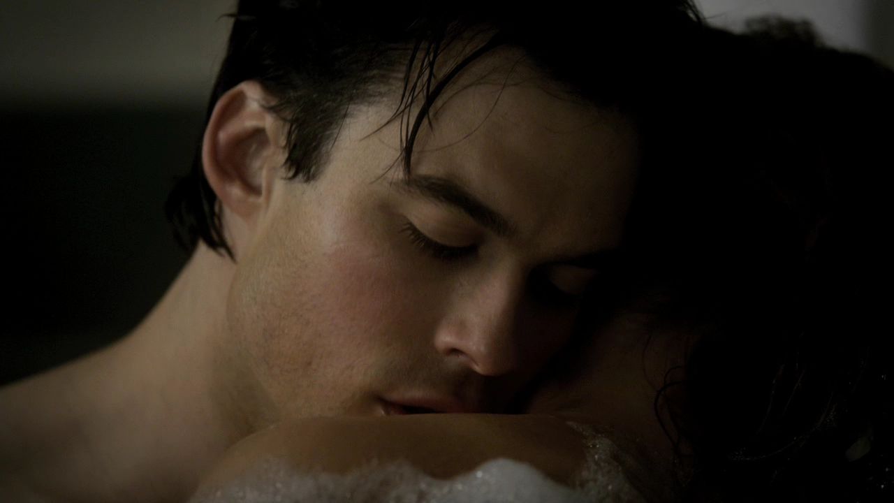 213VampireDiaries1734.jpg