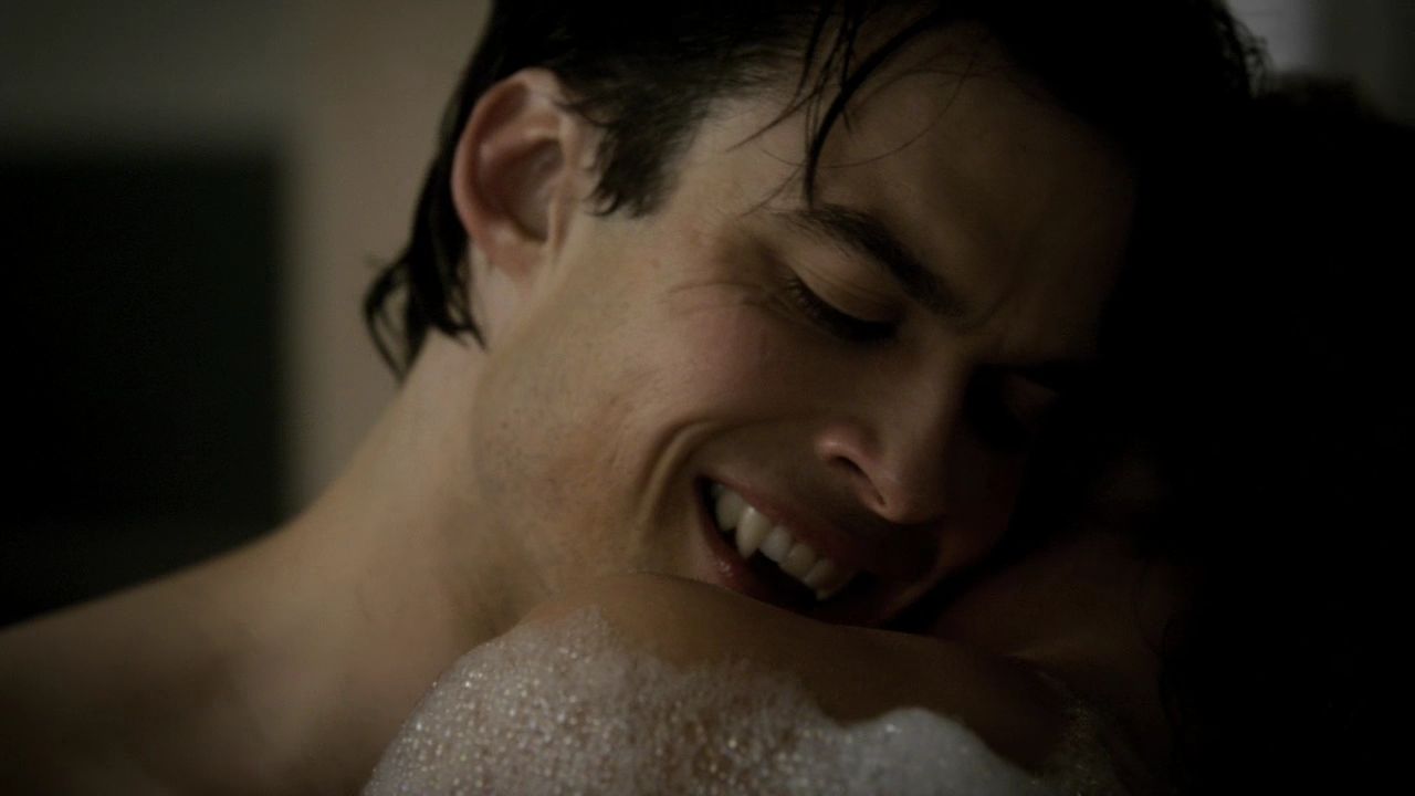 213VampireDiaries1736.jpg