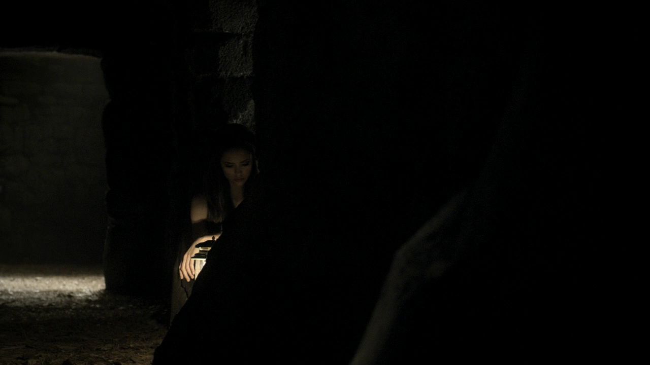 213VampireDiaries1754.jpg
