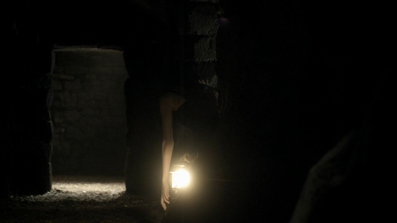 213VampireDiaries1758.jpg
