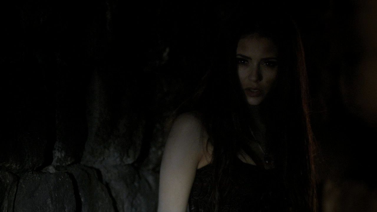 213VampireDiaries1778.jpg