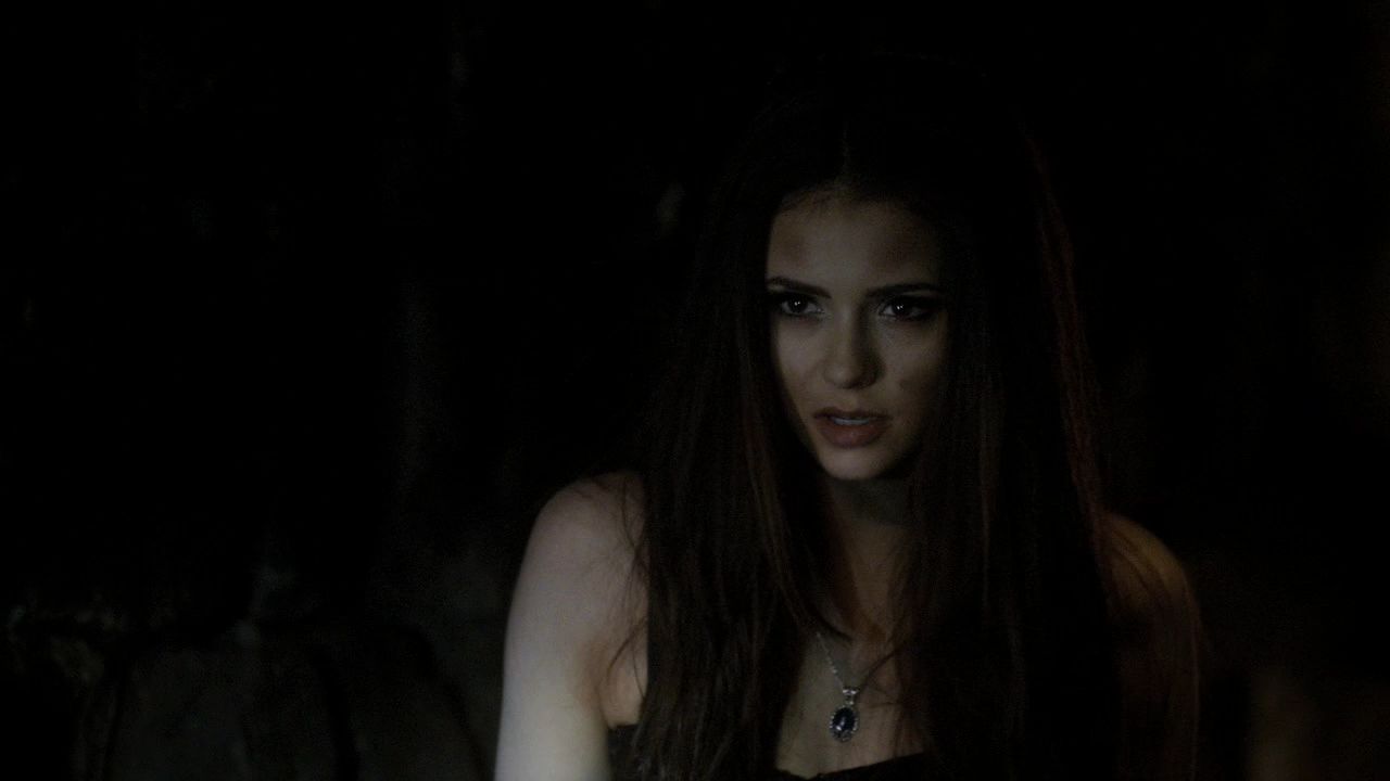 213VampireDiaries1786.jpg