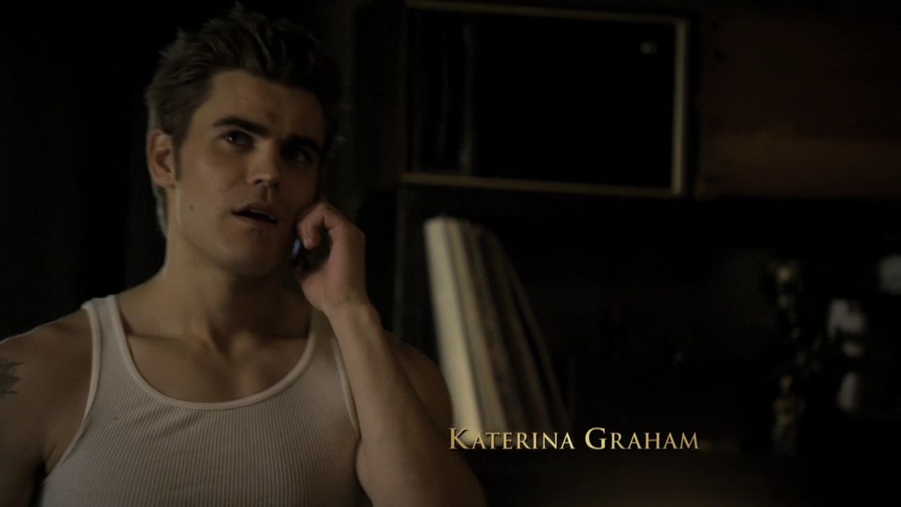 214VampireDiaries0077.jpg
