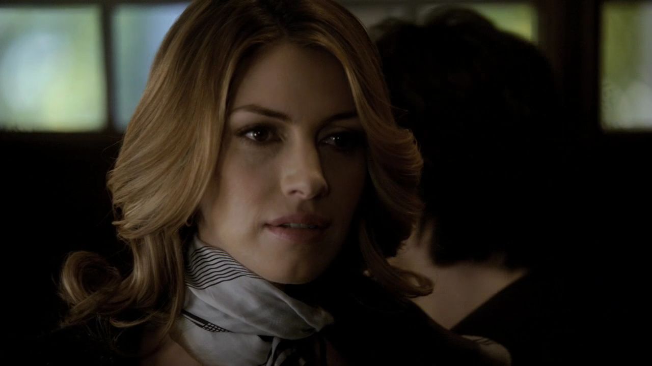 214VampireDiaries0130.jpg