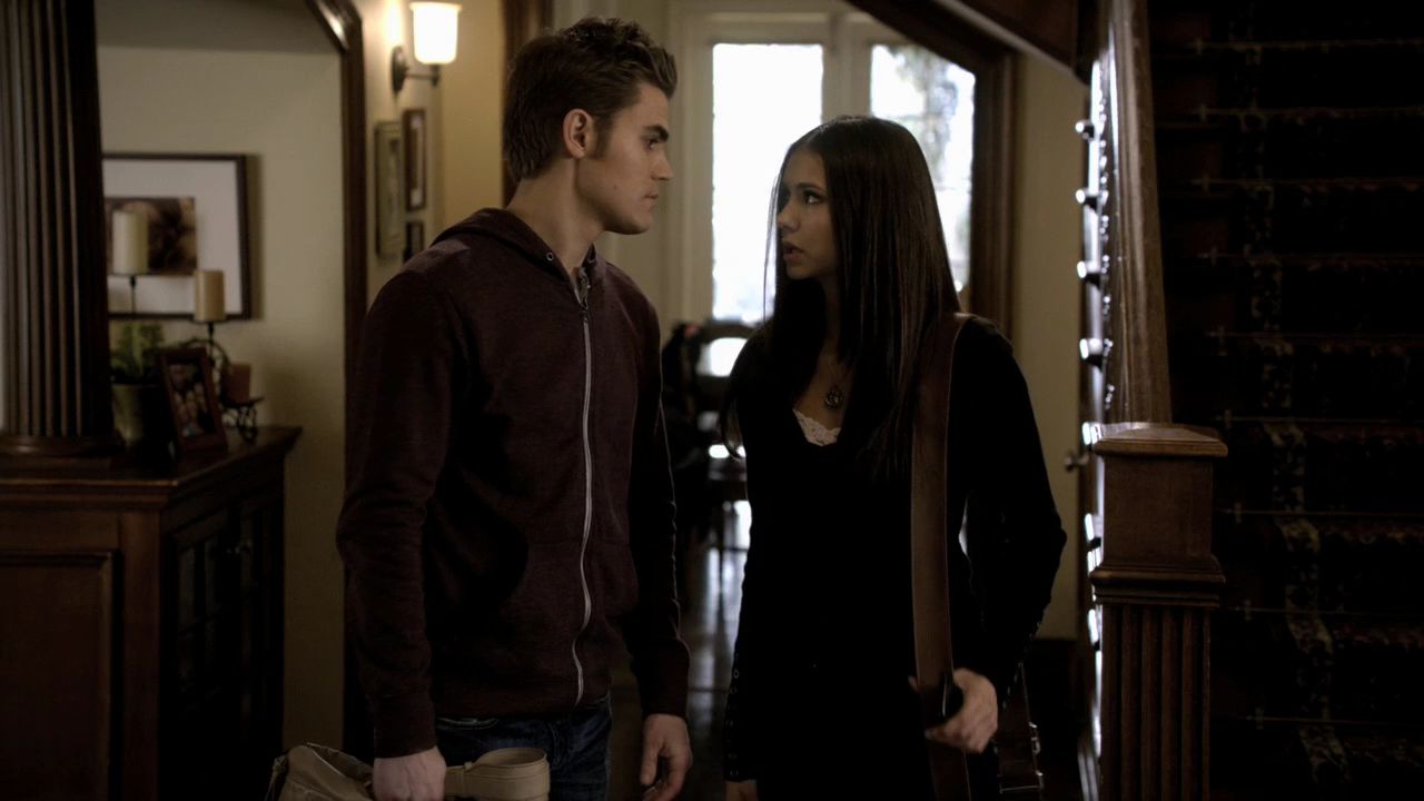 214VampireDiaries0335.jpg