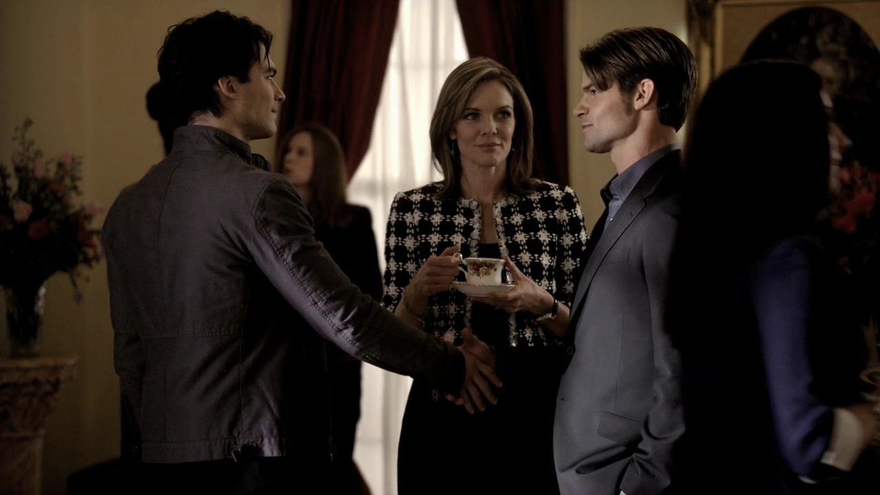 214VampireDiaries0482.jpg