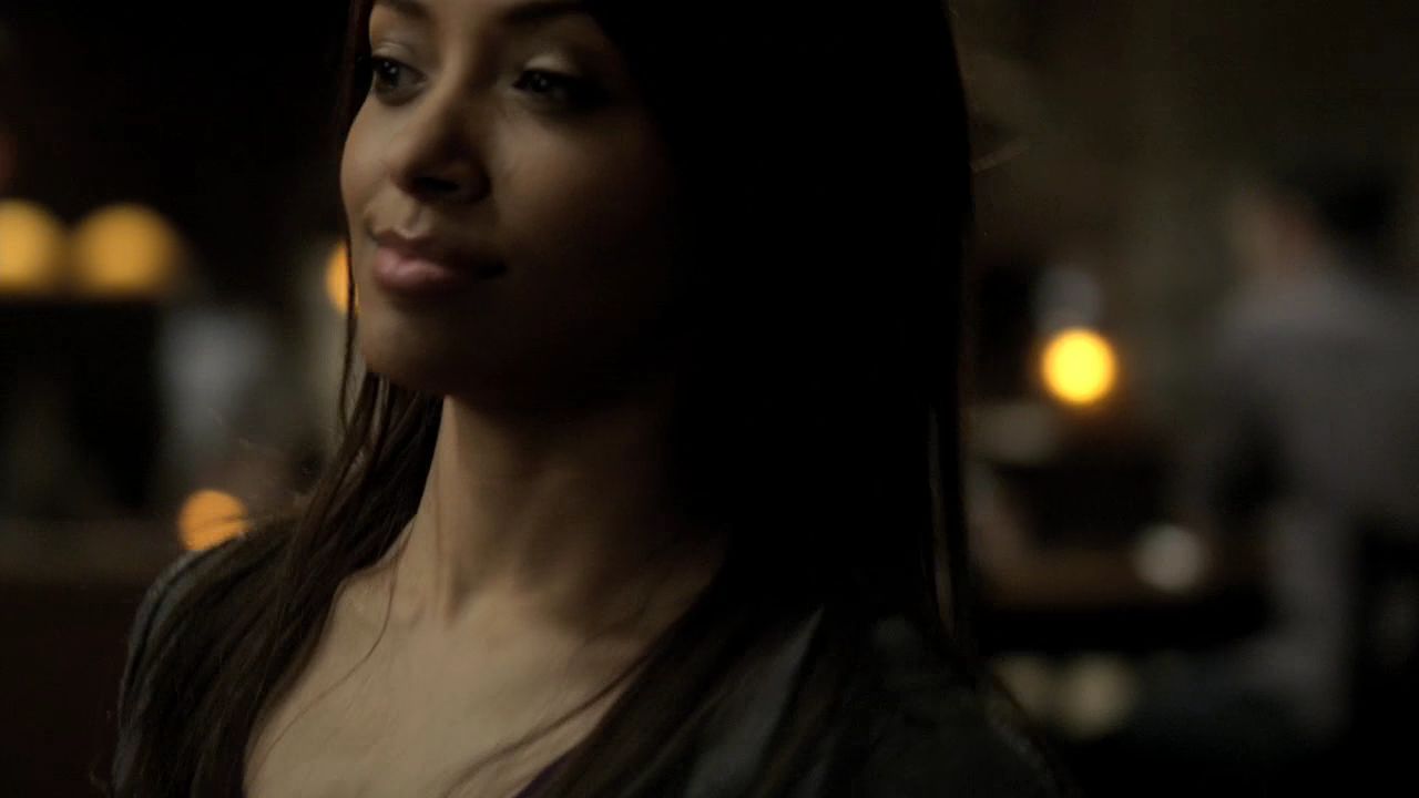 214VampireDiaries0526.jpg