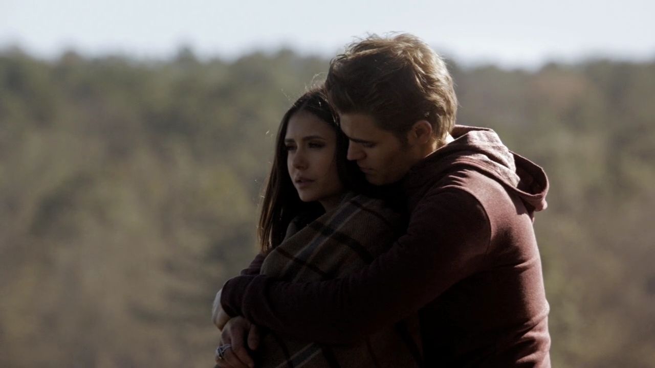 214VampireDiaries0545.jpg