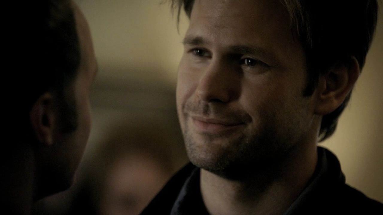 214VampireDiaries0588.jpg