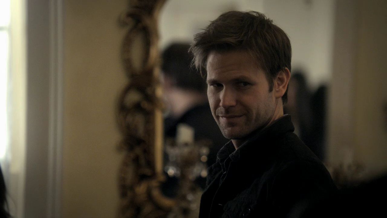 214VampireDiaries0591.jpg
