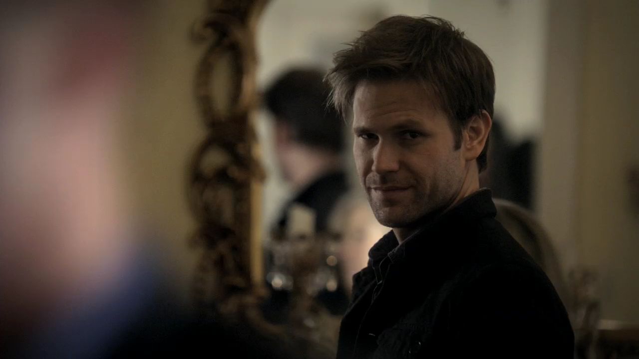 214VampireDiaries0593.jpg